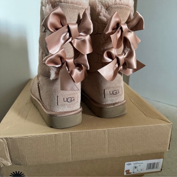 UGG Women's Suede Boots with Satin Bows - Cream - Picture 2 of 5